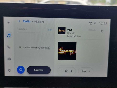 Used 2023 Toyota Corolla LE image 17