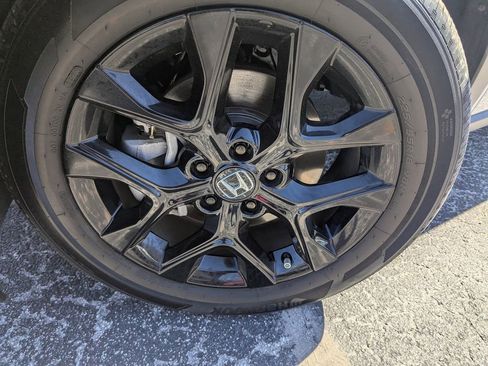 Used 2024 Honda HR-V Sport image 29