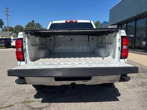 Used 2018 Chevrolet Silverado 1500 LT w/ All Star Edition AWD/4WD image 9