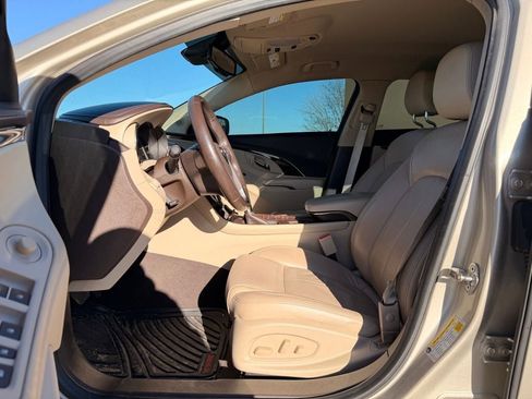 Used 2016 Buick LaCrosse Leather w/ Driver Confidence Package #1 FWD image 25