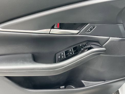 Used 2025 MAZDA CX-30 AWD 2.5 S w/ Preferred Package image 17