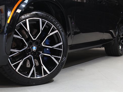 Used 2024 BMW X5 M Competition w/ Executive Package AWD/4WD image 19