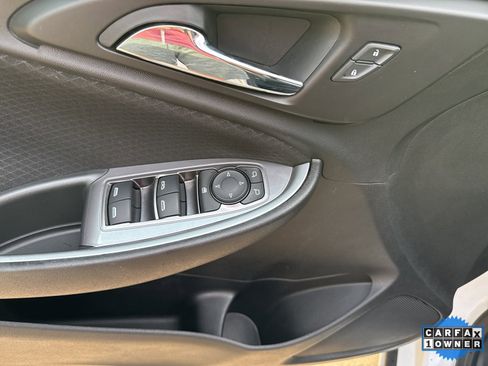 Used 2024 Chevrolet Malibu LT image 9