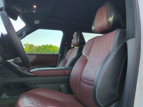 Used 2025 INFINITI QX80 Autograph w/ Autograph Exterior Package AWD/4WD image 15