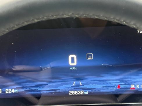 Used 2025 Chevrolet Equinox LT FWD image 40