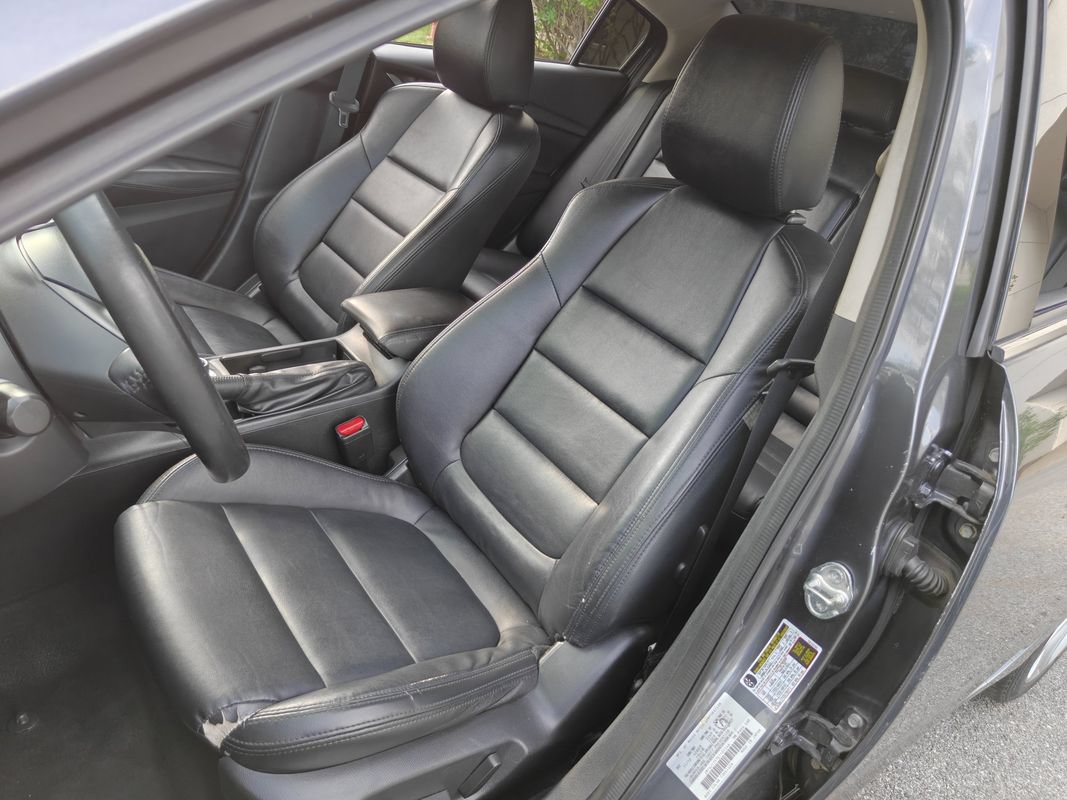 Used 2014 MAZDA MAZDA6 Touring w/ Touring Technology Package FWD image 10
