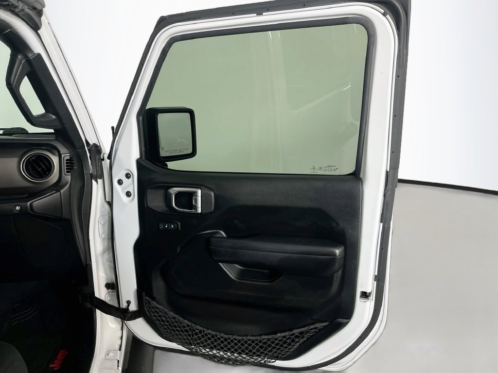 Used 2019 Jeep Wrangler Unlimited Sport S AWD/4WD image 35