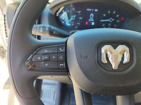 New 2025 RAM ProMaster 3500 w/ Convenience Group FWD image 12