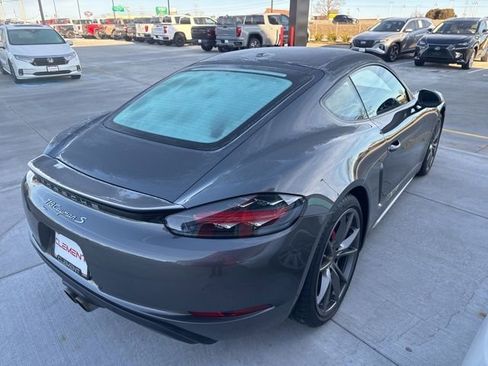 Used 2022 Porsche 718 Cayman S image 4