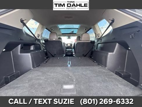 Used 2025 Volkswagen Atlas SEL AWD/4WD image 9