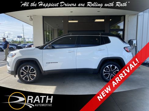 Used 2022 Jeep Compass Limited AWD/4WD image 9