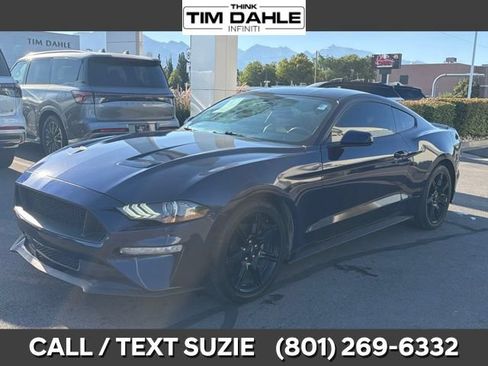 Used 2020 Ford Mustang Coupe w/ Black Accent Package RWD image 6