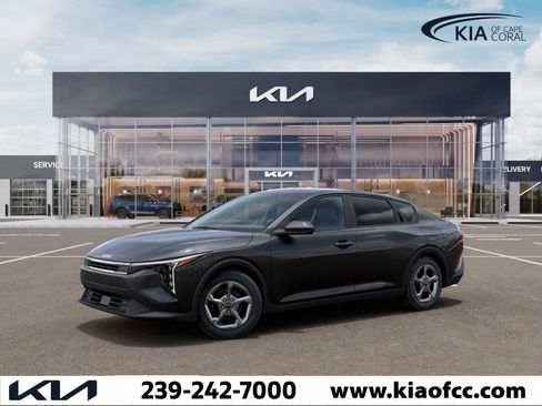 New 2026 Kia K4 FWD image 3