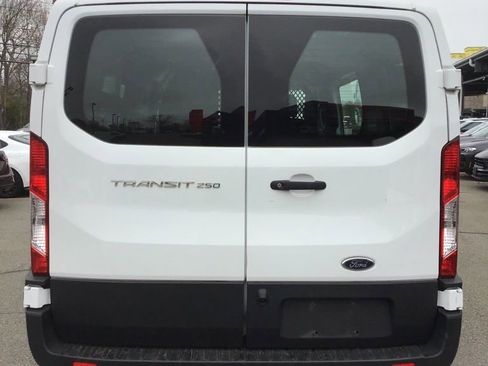 Used 2024 Ford Transit 250 Low Roof w/ Exterior Upgrade Package RWD image 4