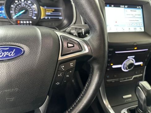 Used 2017 Ford Edge Titanium w/ Equipment Group 301A image 16