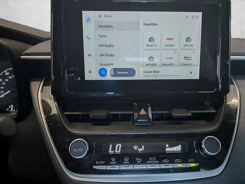 Used 2023 Toyota Corolla LE FWD image 14