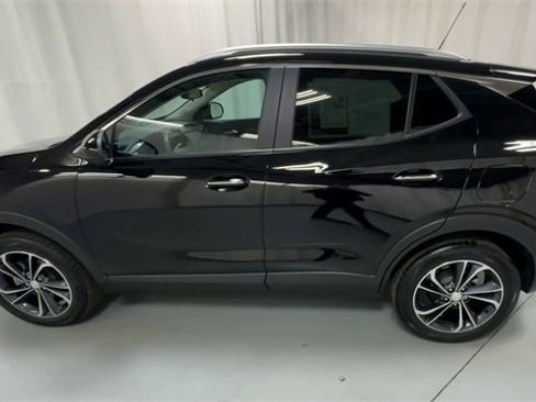 Used 2023 Buick Encore GX Select w/ Safety Package II image 5