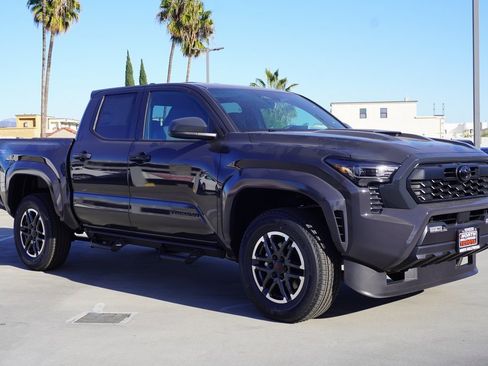 New 2026 Toyota Tacoma TRD Sport image 3
