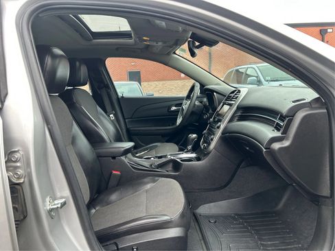 Used 2015 Chevrolet Malibu LT w/ Power Convenience Package image 23