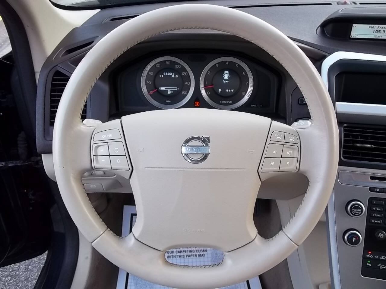 Used 2010 Volvo XC60 T6 AWD/4WD image 17