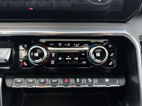 Certified 2024 GMC Sierra 1500 Denali w/ Denali Reserve Package image 36