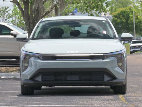 Used 2025 Kia K4 FWD image 30