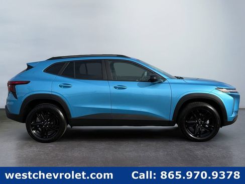 New 2026 Chevrolet Trax ACTIV w/ Driver Confidence Package image 2