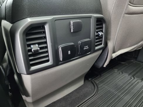 Used 2021 Ford F250 XLT w/ XLT Premium Package image 34