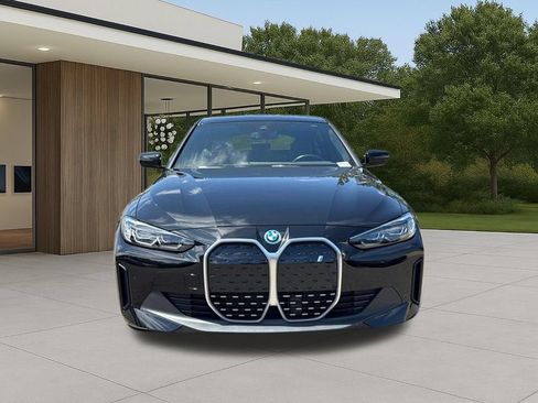 Certified 2023 BMW i4 eDrive40 w/ Premium Package RWD image 4