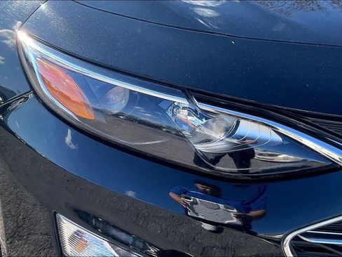 Used 2024 Chevrolet Malibu LT image 31