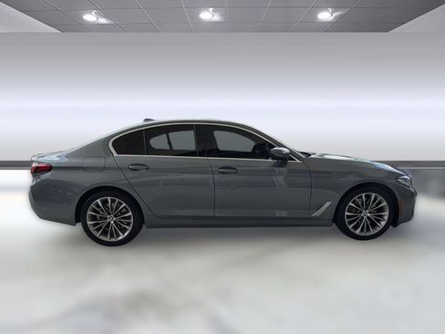 Used 2023 BMW 530i RWD image 8