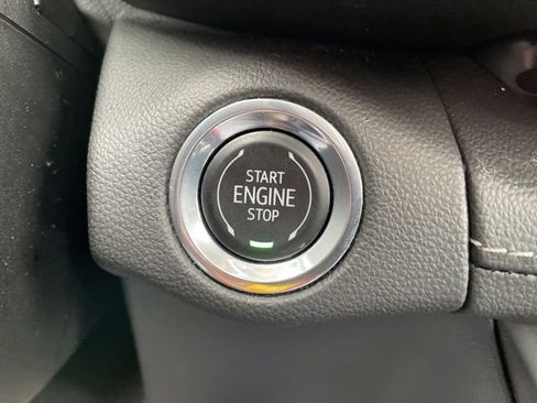 Used 2023 Buick Envision Essence w/ Sport Touring Package FWD image 18