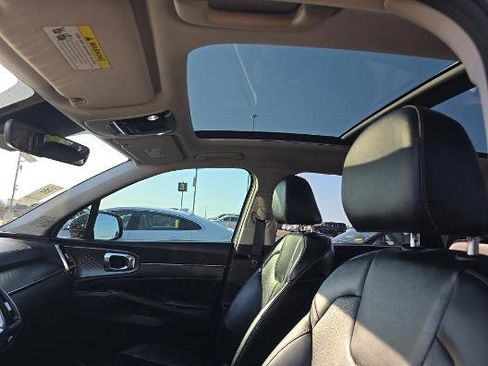 Used 2023 Kia Sorento SX FWD image 17