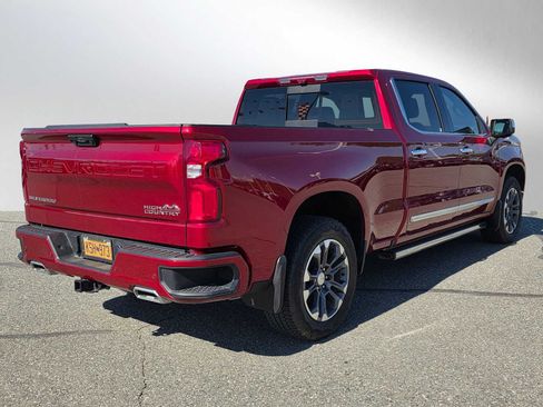 Used 2026 Chevrolet Silverado 1500 High Country AWD/4WD image 3
