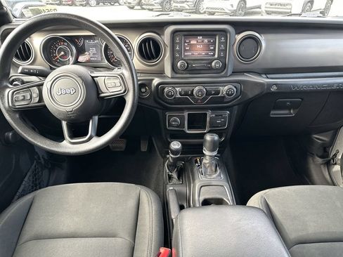 Used 2021 Jeep Wrangler Unlimited Sport AWD/4WD image 10