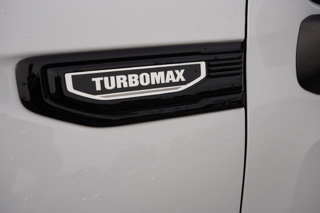 Certified 2025 GMC Sierra 1500 Elevation AWD/4WD image 14