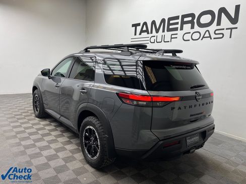 Used 2025 Nissan Pathfinder Rock Creek image 8