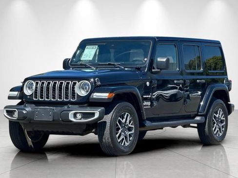 Used 2024 Jeep Wrangler Unlimited Sahara AWD/4WD image 8