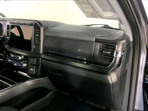 Used 2024 Ford F350 Lariat w/ Lariat Ultimate Package AWD/4WD image 16