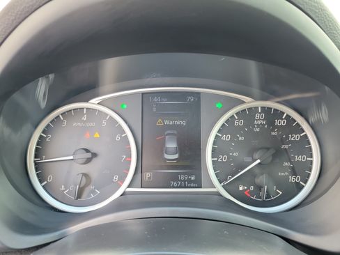 Certified 2018 Nissan Sentra SV FWD image 24