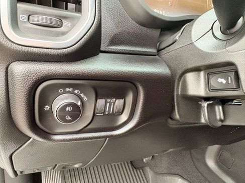 New 2025 RAM 2500 Laramie image 18