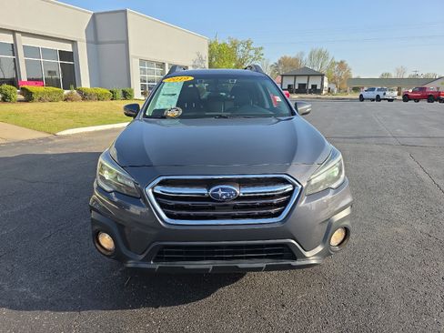 Used 2019 Subaru Outback 3.6R Limited image 3