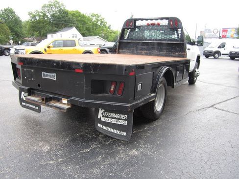 Used 2018 GMC Sierra 3500 4x4 Regular Cab w/ Snow Plow Prep Package image 4