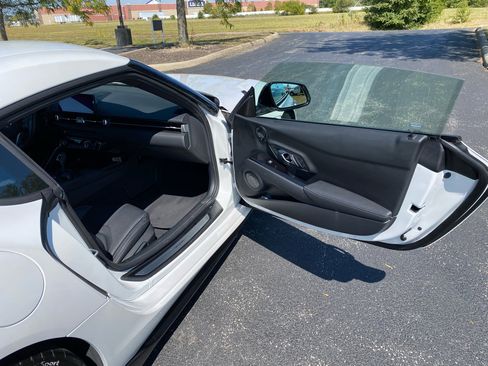 Used 2023 Toyota Supra Premium image 15