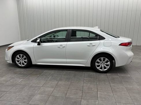 Used 2024 Toyota Corolla LE FWD image 6