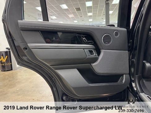 Used 2019 Land Rover Range Rover Long Wheelbase Supercharged AWD/4WD image 25