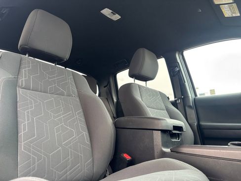 Used 2019 Toyota Tacoma 4x4 Double Cab image 24
