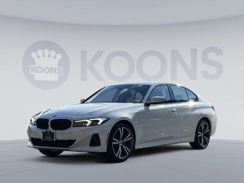 Used 2023 BMW 330i xDrive Sedan w/ Premium Package image 1