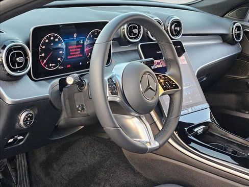Used 2025 Mercedes-Benz C 300 Sedan image 10