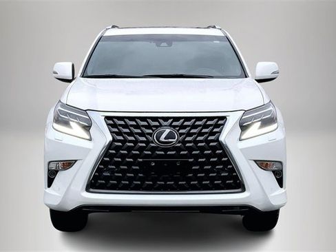 Used 2020 Lexus GX 460 Premium image 3